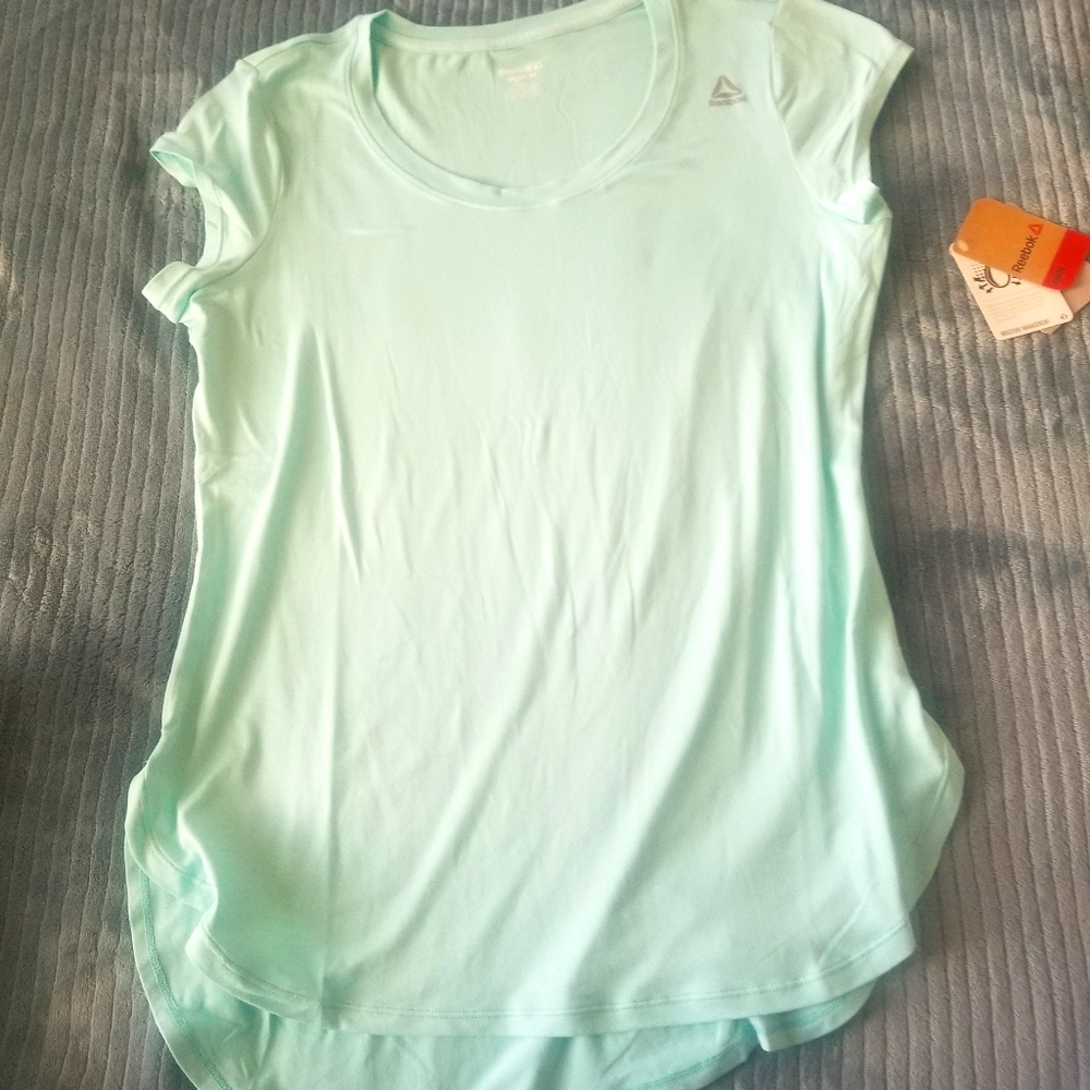Short sleeves sport's top Reebok